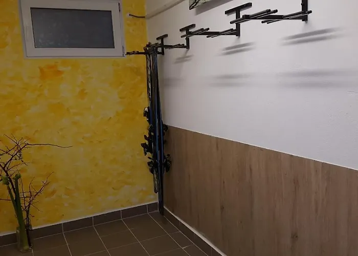 Trattner Waldhof Pensión 3*