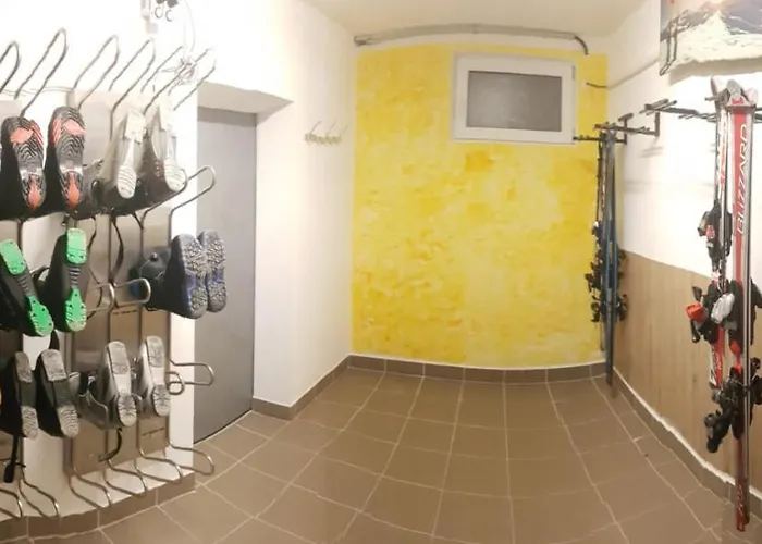 Trattner Waldhof Pensión 3*